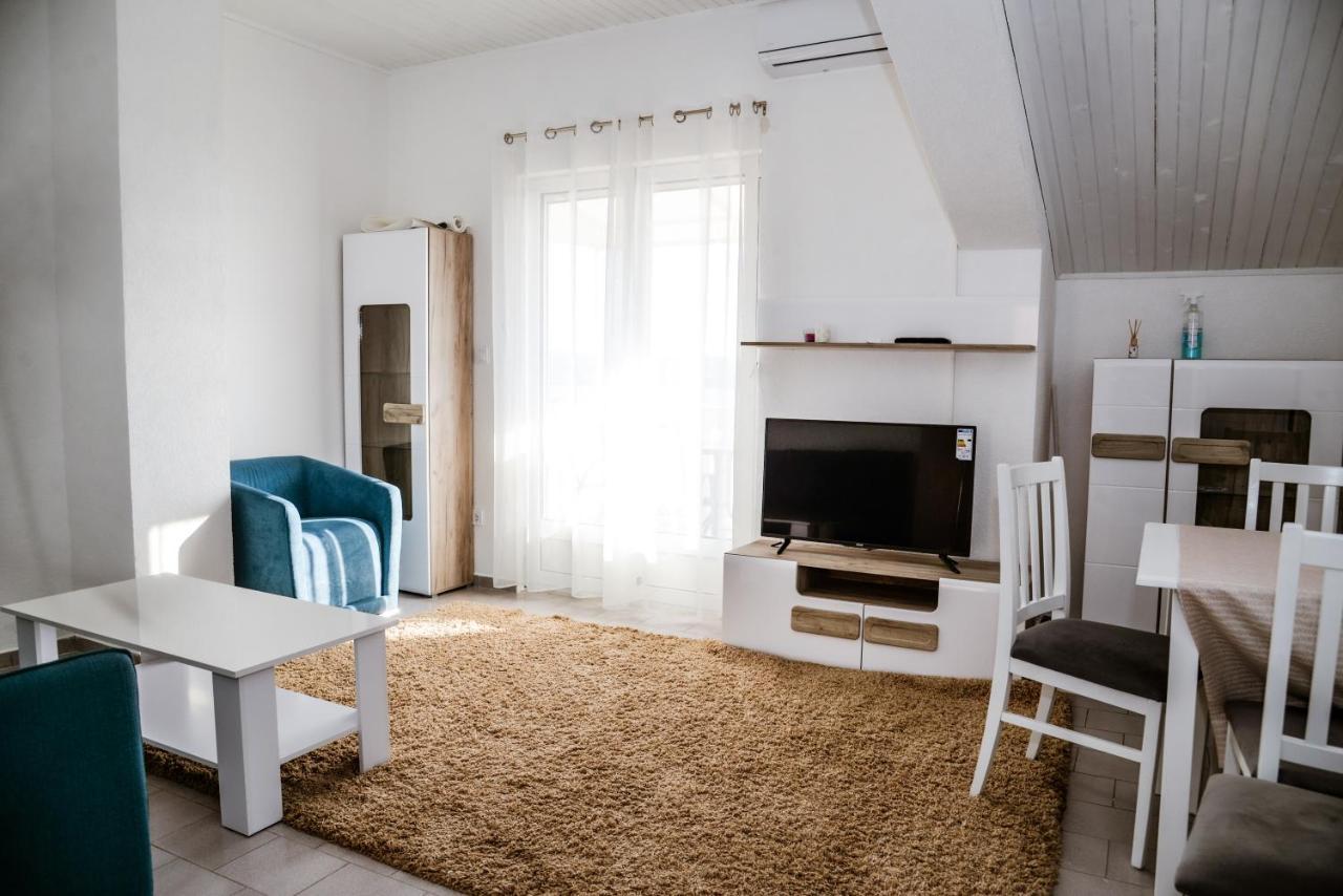 Iker Apartments Tivat Exterior foto