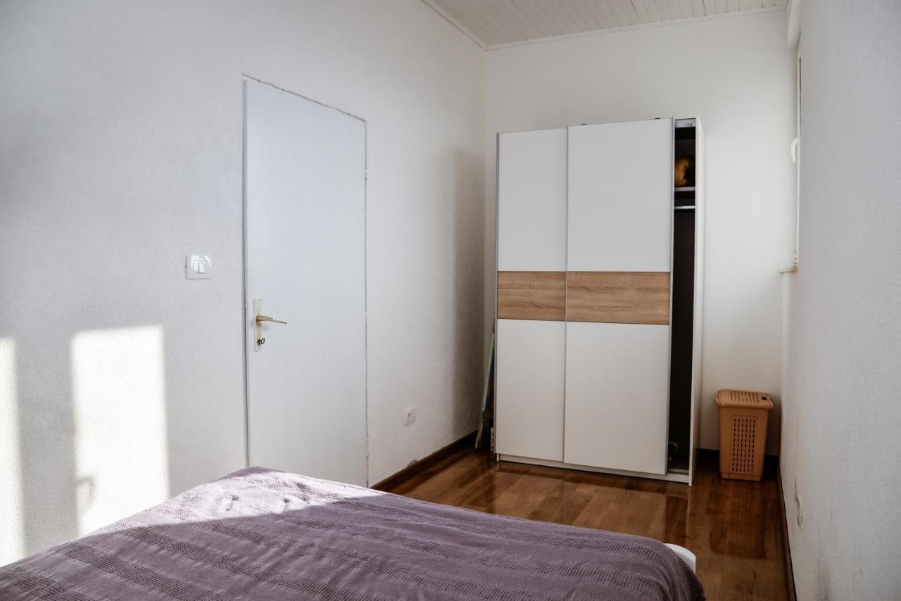 Iker Apartments Tivat Exterior foto
