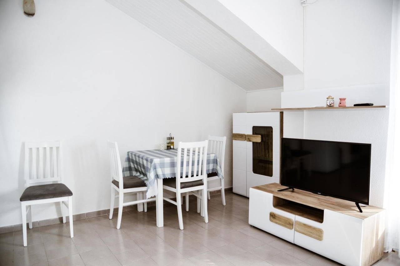 Iker Apartments Tivat Exterior foto
