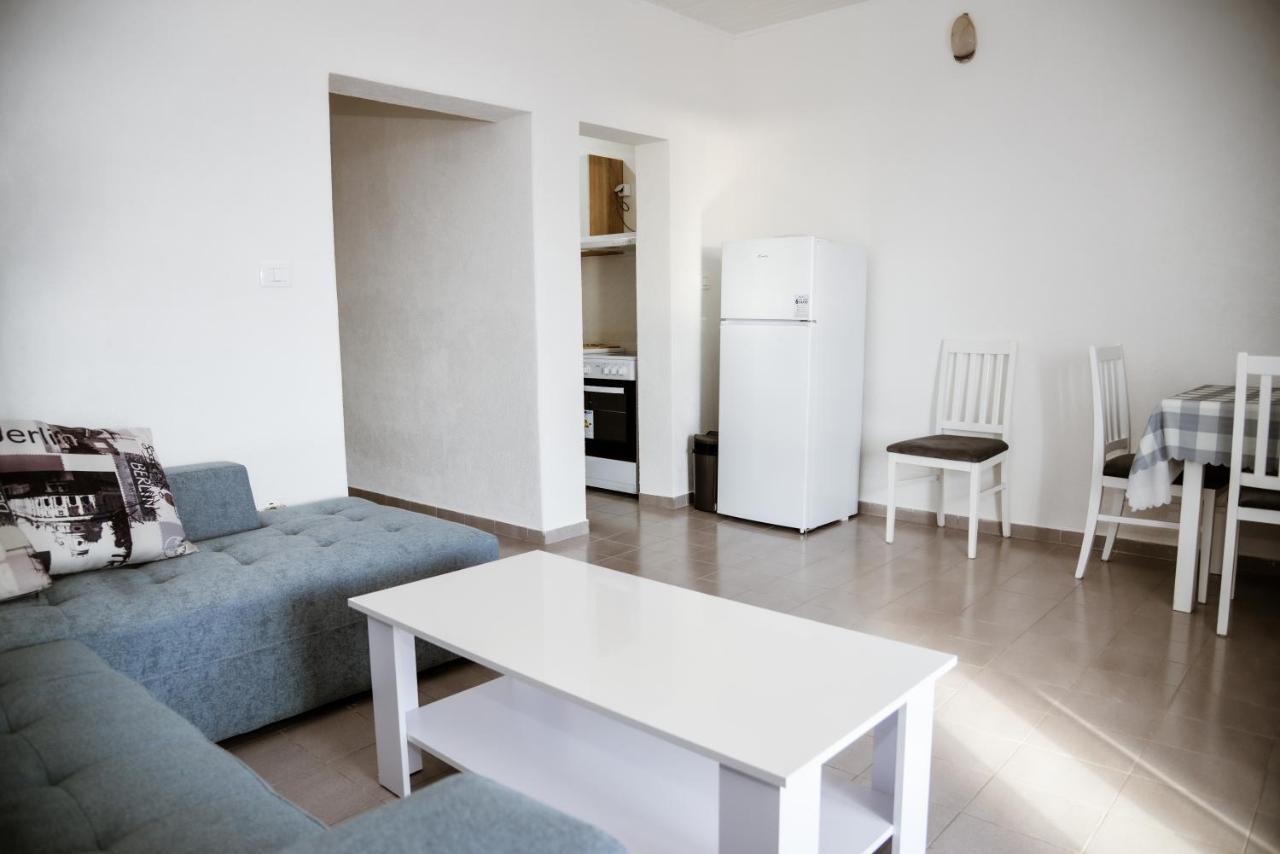 Iker Apartments Tivat Exterior foto