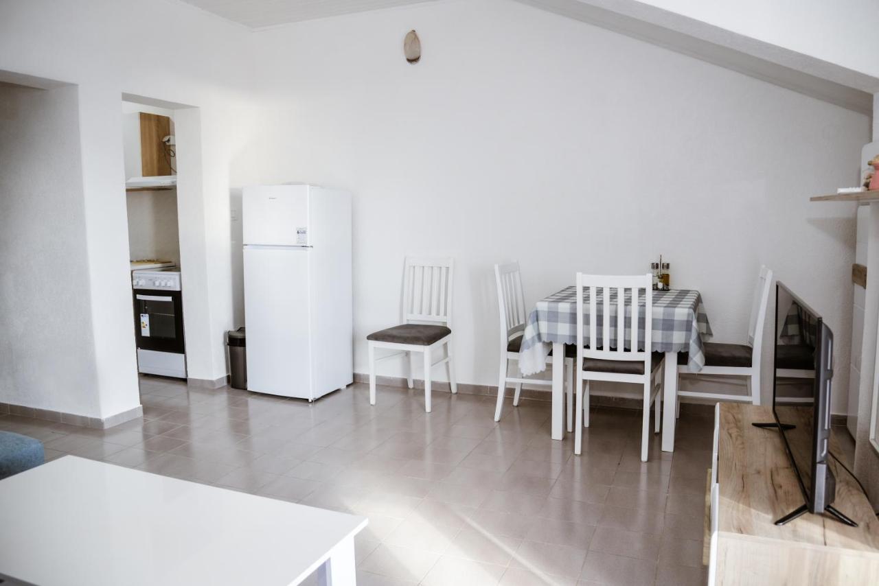 Iker Apartments Tivat Exterior foto